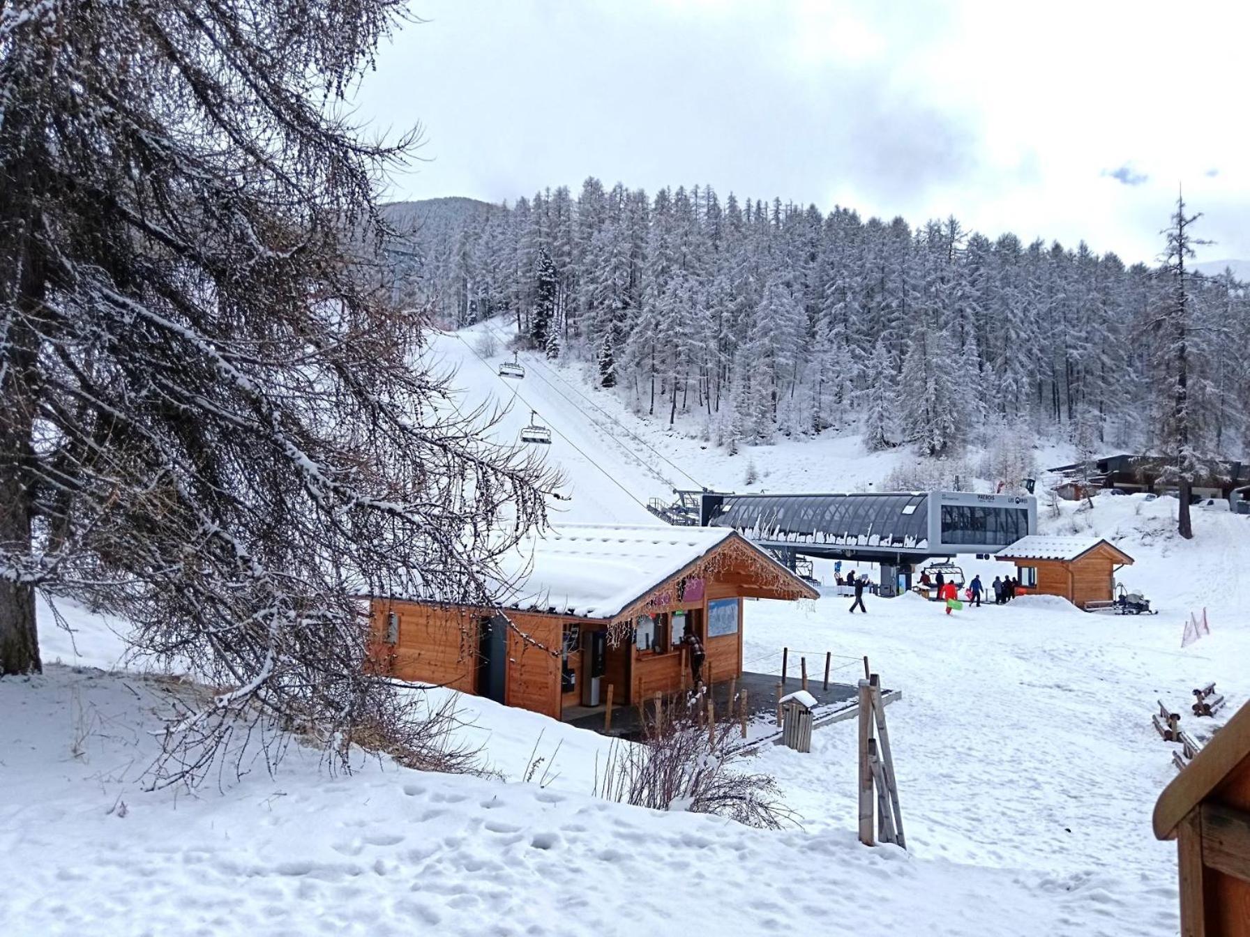 Chaletauxorres Au Pied Des Pistes Et Skis Aux Pieds Villa Les Orres Exterior foto